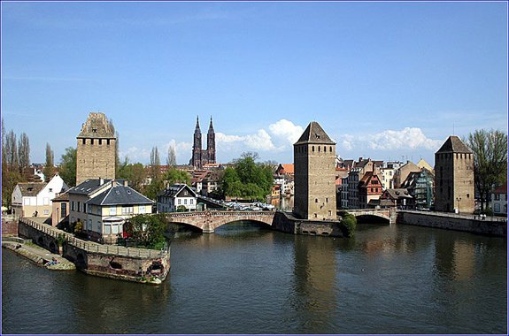 Страсбург-Эльзас-парламентская столица Европы.