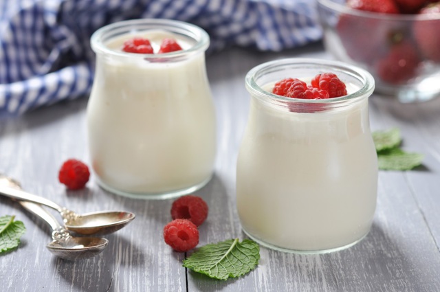 Натуральный йогурт – сила живых бактерий  