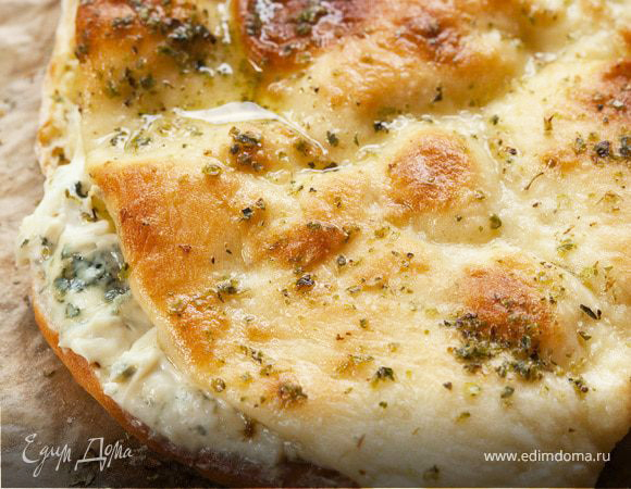 Закуски с сыром: 10 лучших рецептов от «Едим Дома»