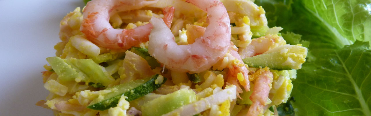 Праздничный салат из морепродуктов «С любовью»