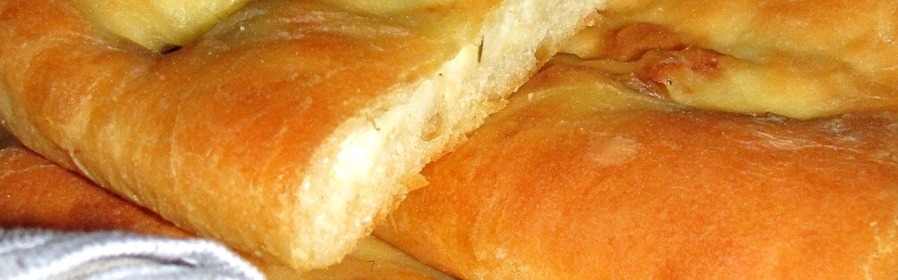 Осетинский пирог с картофелем и сыром 