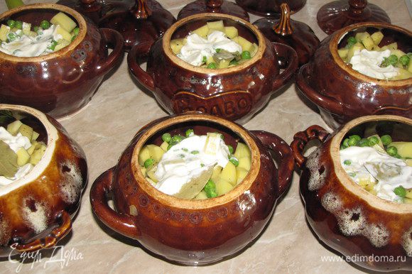 Картофель с грибами в горшочках - пошаговый рецепт с фото на конференц-зал-самара.рф