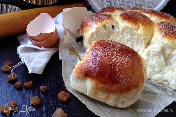 Булочки-завитушки с изюмом к чаю