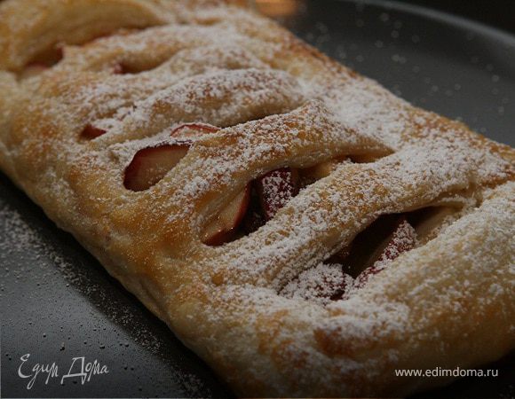 Быстрый яблочный штрудель с изюмом, миндалем и корицей от Юлии Высоцкой