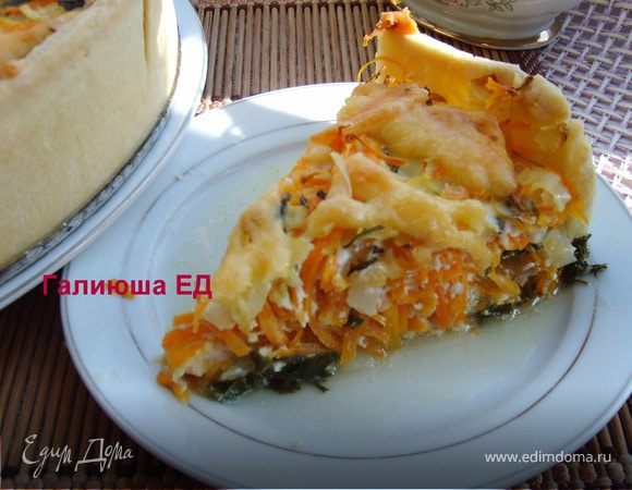 Пирог с рыбой и морковкой