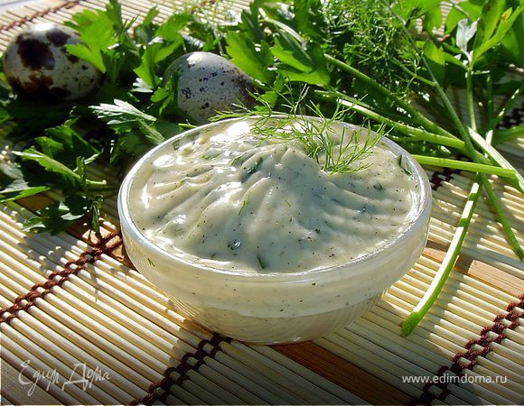 Яйца, фаршированные сыром и майонезом