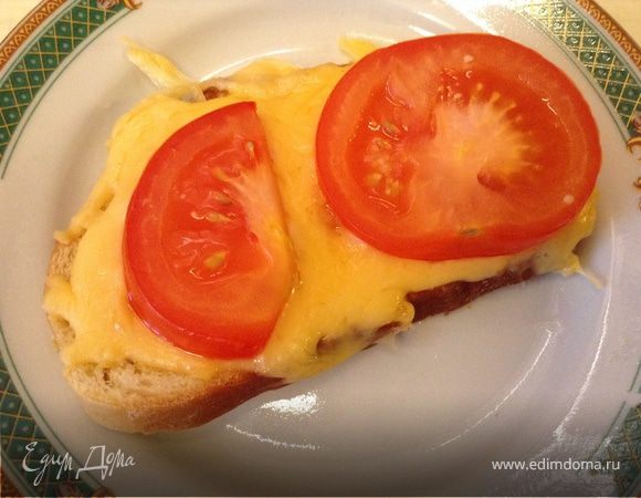 Бутерброды на сковороде с колбасой и сыром - Рецепты от ОАО Борисовского мясокомбината