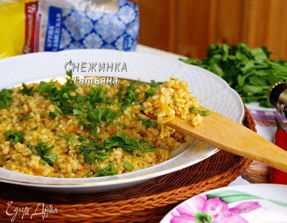 Гарнир из перловки с овощами