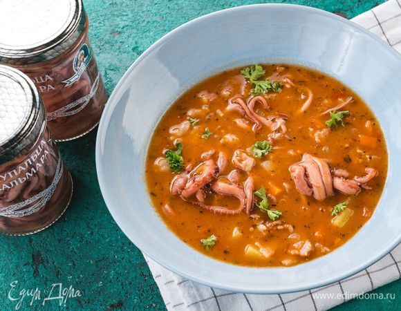 Корейский суп с кальмарами и дайконом