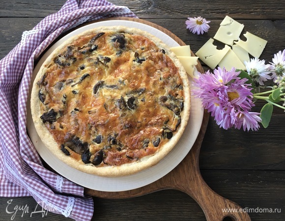 Киш лорен с курицей, грибами и сыром