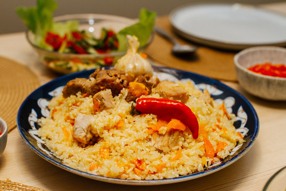 Как приготовить узбекский плов из баранины: рецепты для пикника